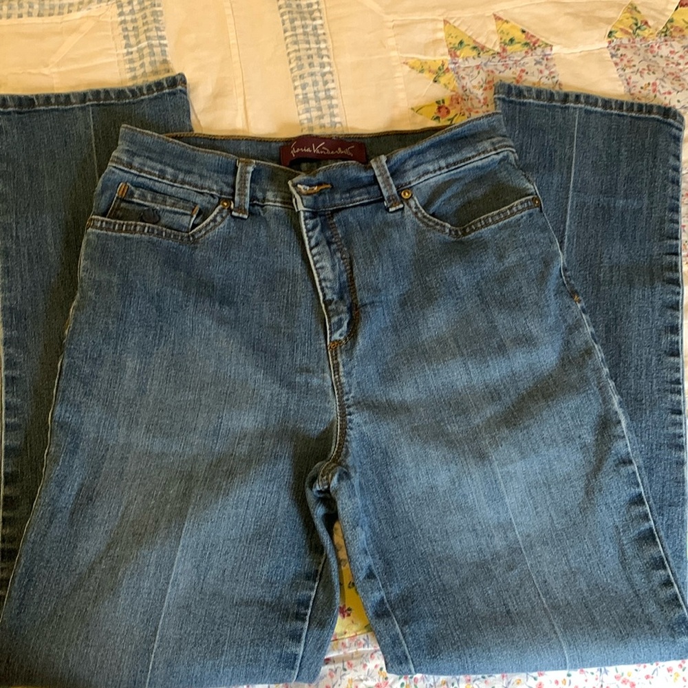 Gloria Vanderbilt 8P jeans